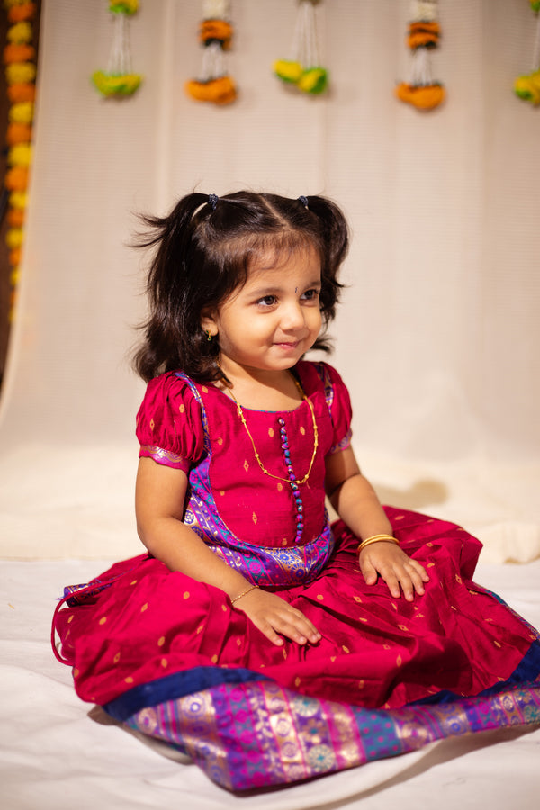 Srushti Magenta Mini