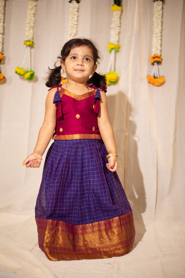 Inbha Blue with Magenta Mini