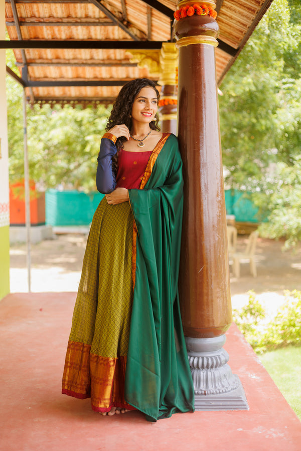 Inbha Green with Maroon Dress (Set of 2)