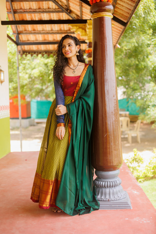 Inbha Green with Maroon Dress (Set of 2)