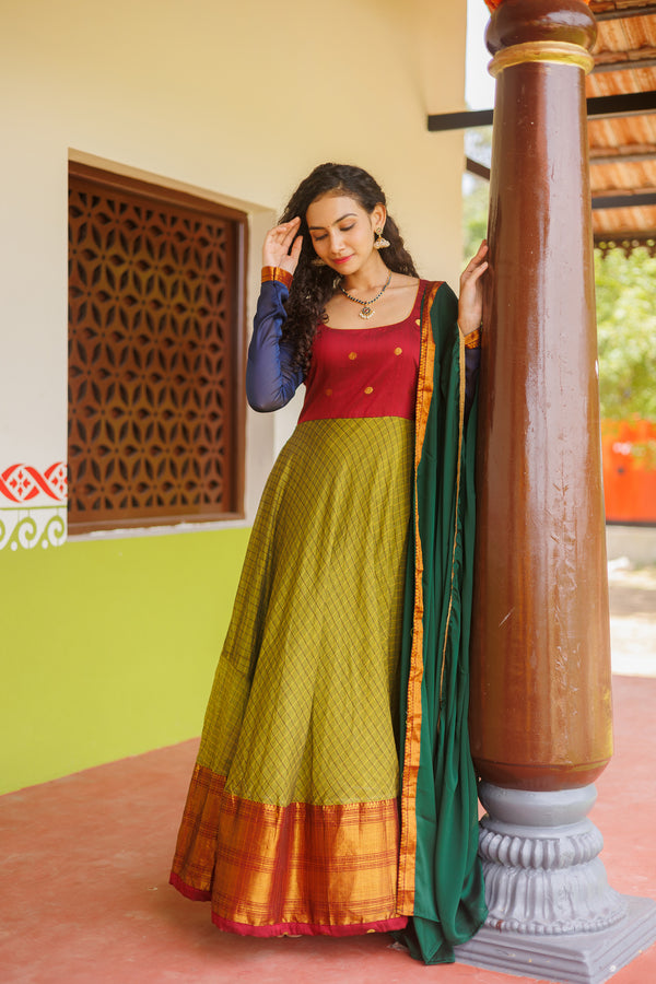 Inbha Green with Maroon Dress (Set of 2)