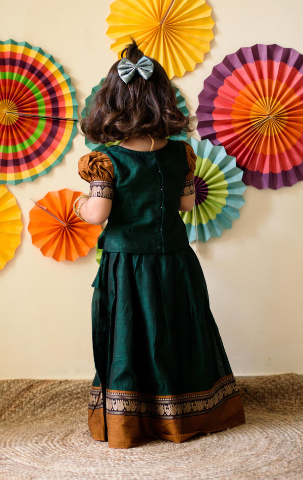 Nilambari Green Mini