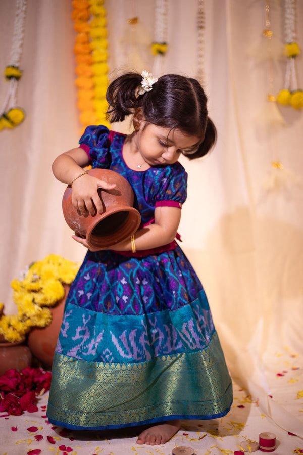 Bhumika Blue with Magenta Mini
