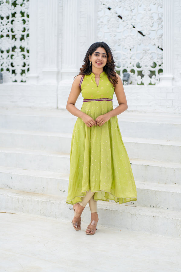 Taapse Neon Green