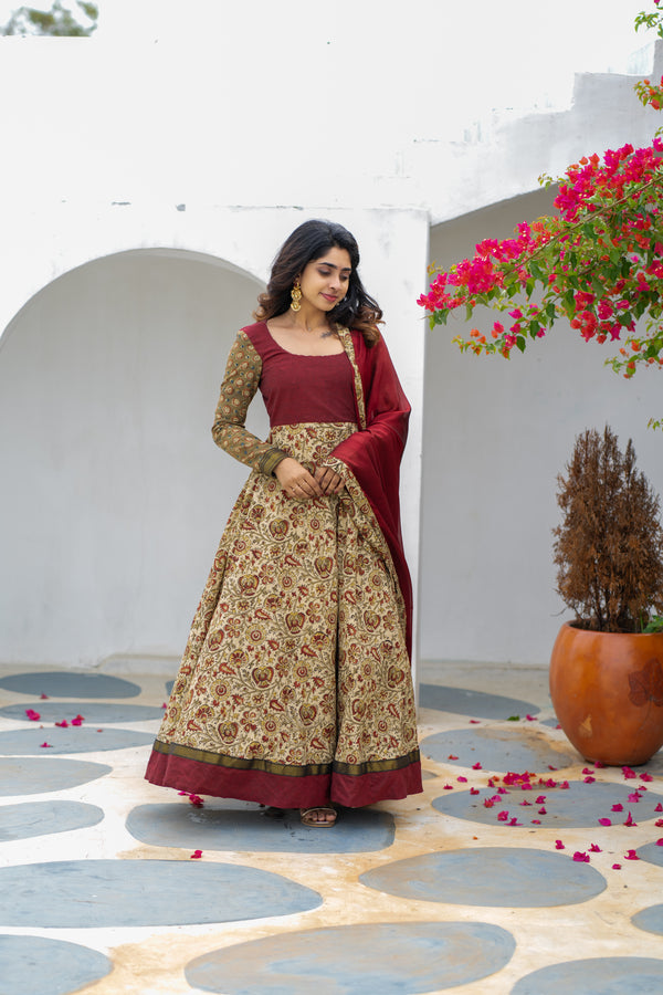 Arthi Maroon