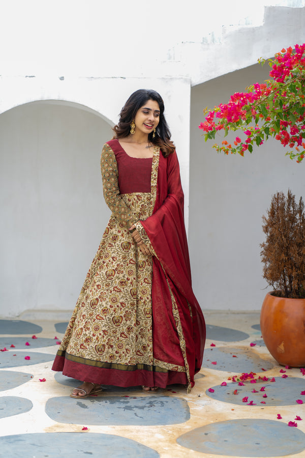 Arthi Maroon