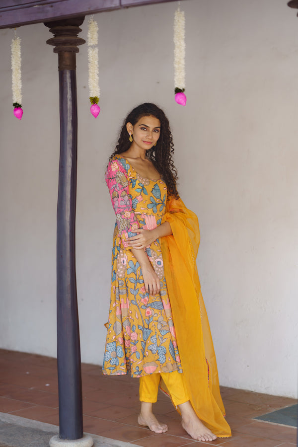 Iniya Mustard Floral Co-Ord Set (Set of 3)