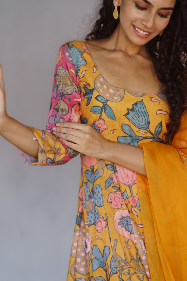 Iniya Mustard Floral Co-Ord Set (Set of 3)