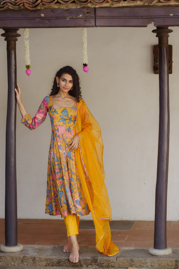 Iniya Mustard Floral Co-Ord Set (Set of 3)