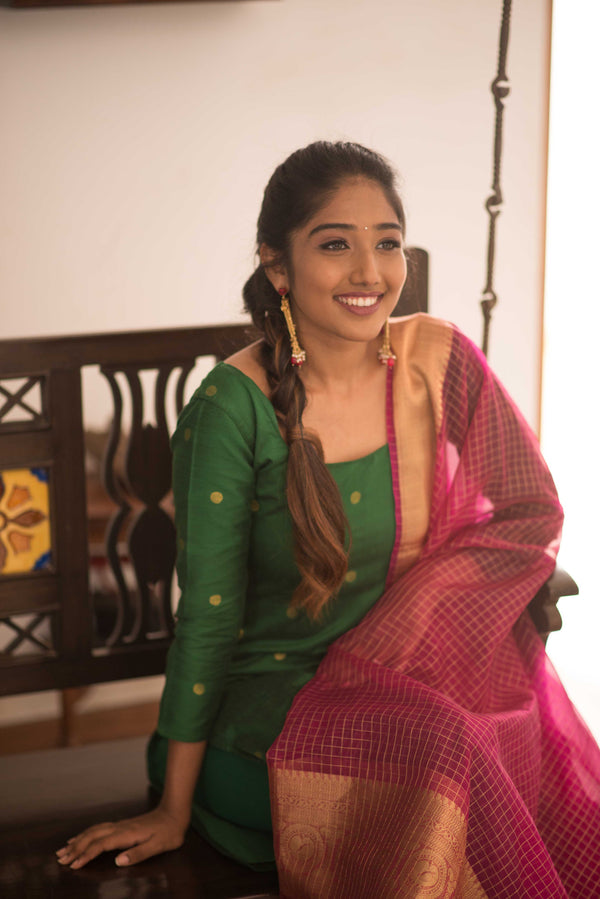 Haasna Green