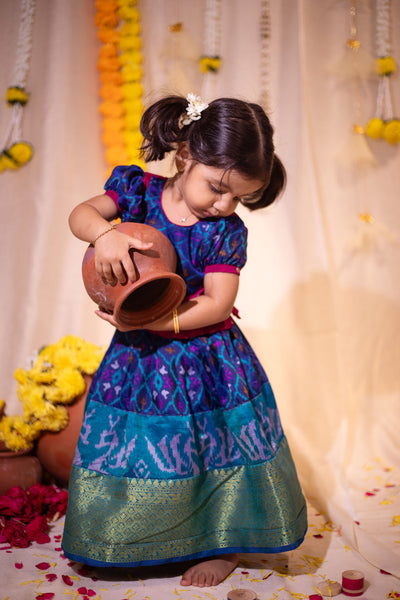 Bhumika Blue with Magenta Mini