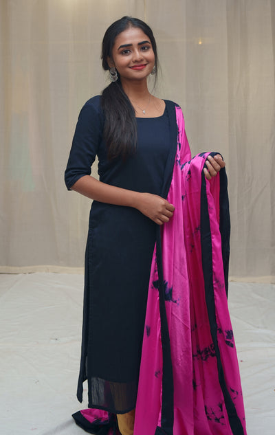 Ivanka Navy Blue with Pink Shibori Dupatta