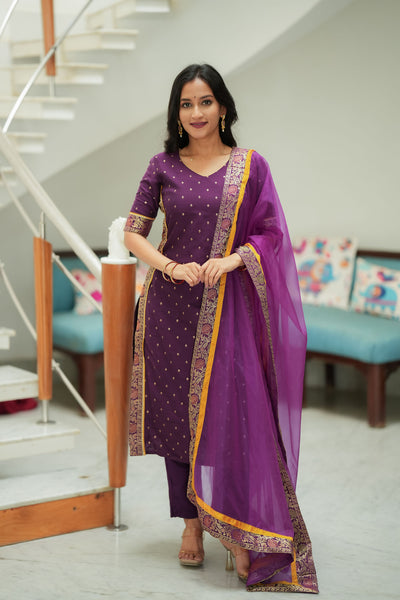 Svarna Wine Kurti Set