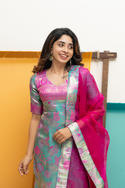 Varuni Pink & Blue Kurti Set