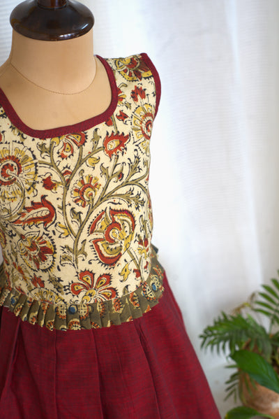 Arthi Maroon Mini
