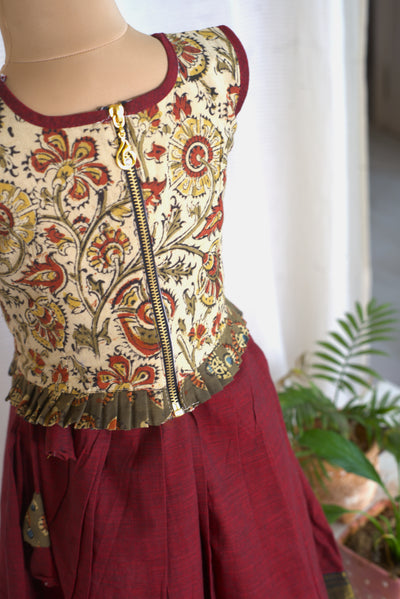 Arthi Maroon Mini